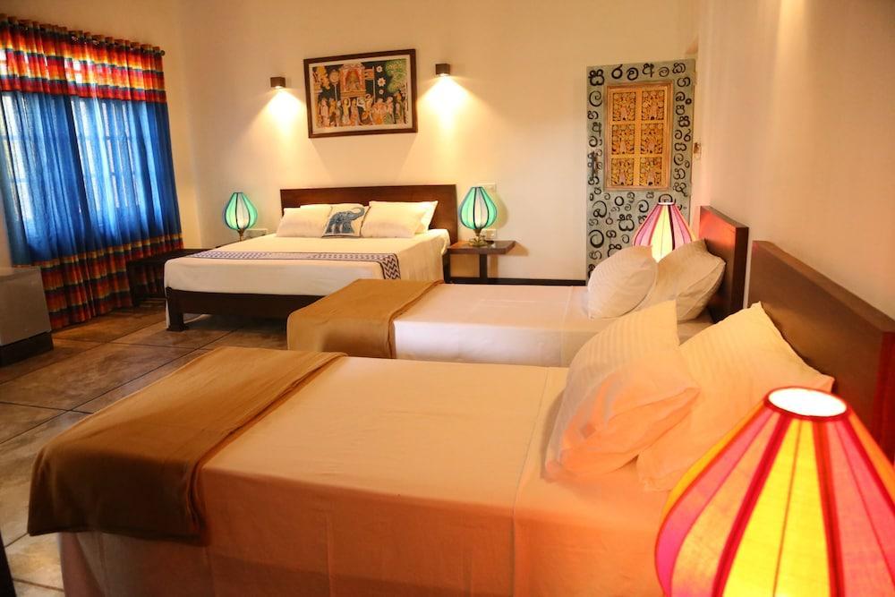 Blue Elephant Boutique Negombo