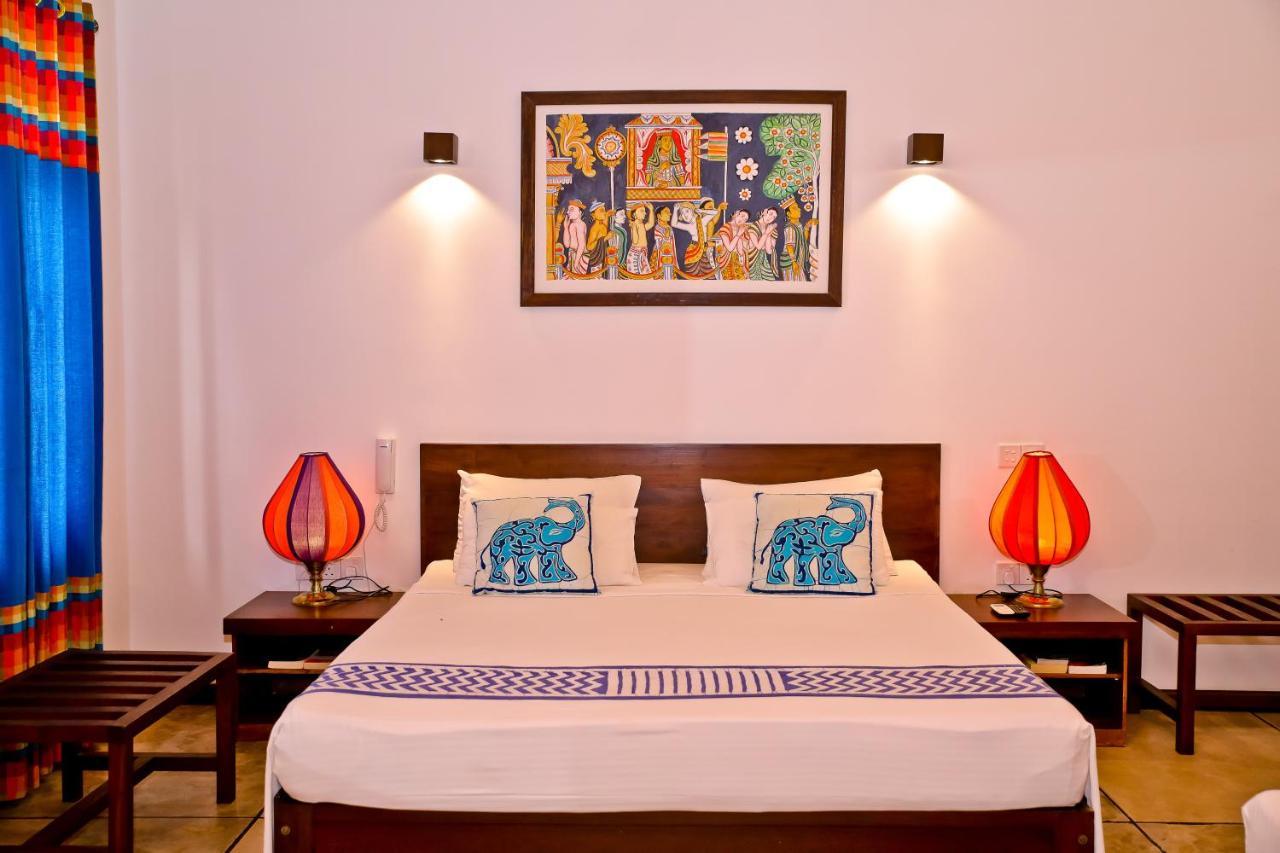 Blue Elephant Boutique Negombo