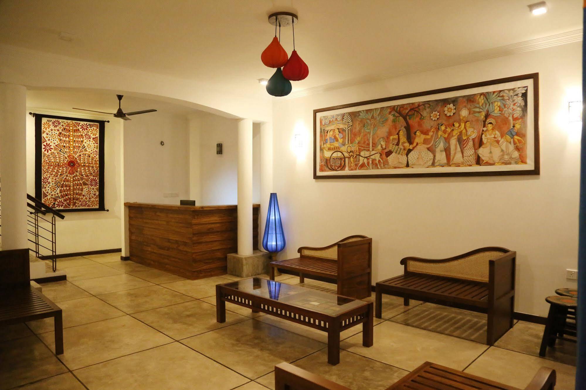 Blue Elephant Boutique 3*